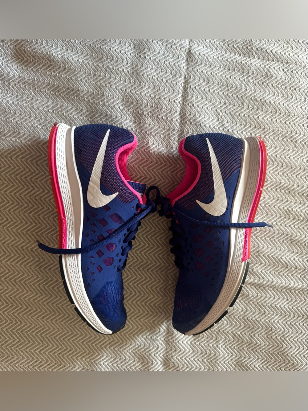 Nike Zoom Pegasus 31 Women’s Navy-BluePink Running Shoes Size 7